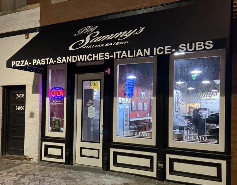 Big Sammy’s offers a wide variety of great Italian food for the Plainfield Community to enjoy. It also adds a new tourist spot for the historic district of Plainfield.